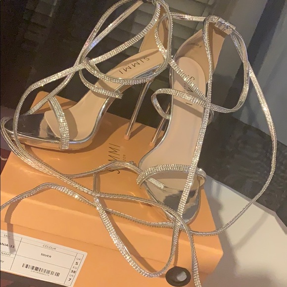 Diamond Strappy  Heels - Picture 1 of 1